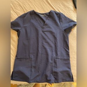 Navy 𝖡𝗅𝗎𝖾 𝖬𝖺𝗇𝖽𝖺𝗅𝖺 𝖲𝖼𝗋𝗎𝖻 𝖳𝗈𝗉